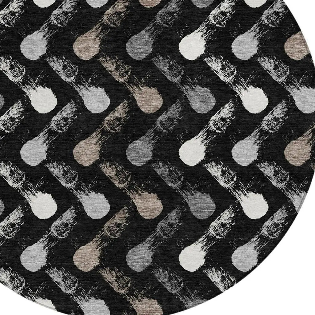 8' Black And Graphite Round Geometric Washable Indoor Outdoor Area Rug Homeroots Outdoor