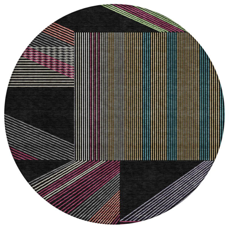 8' Black And Graphite Round Geometric Washable Indoor Outdoor Area Rug Homeroots Outdoor