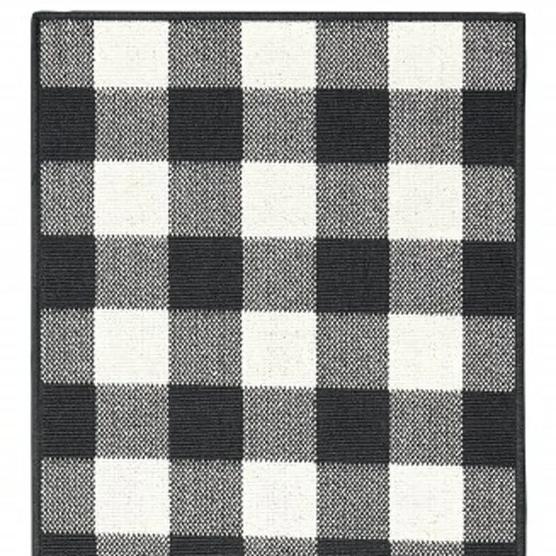 8' Black And Ivory Indoor Outdoor Runner Rug Homeroots Outdoor