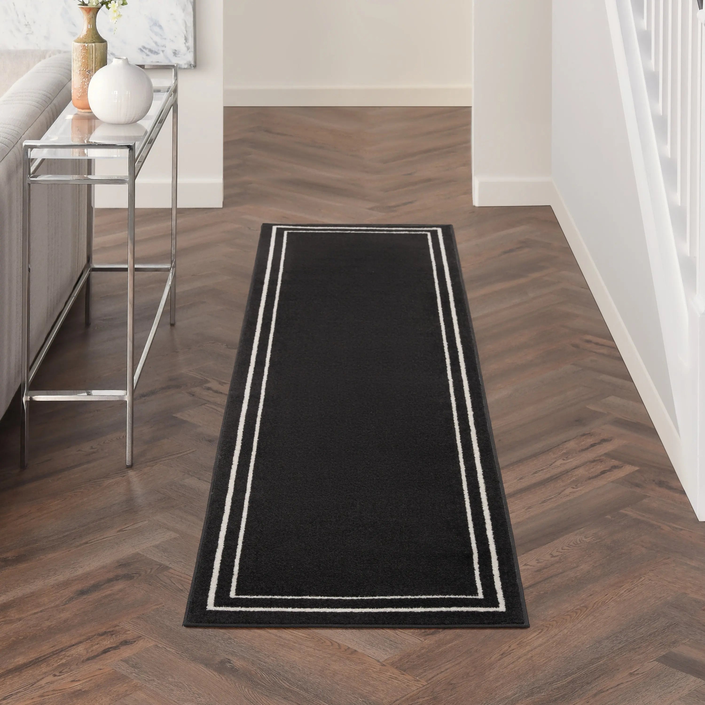 8' Black And Ivory Indoor Outdoor Runner Rug Homeroots Outdoor