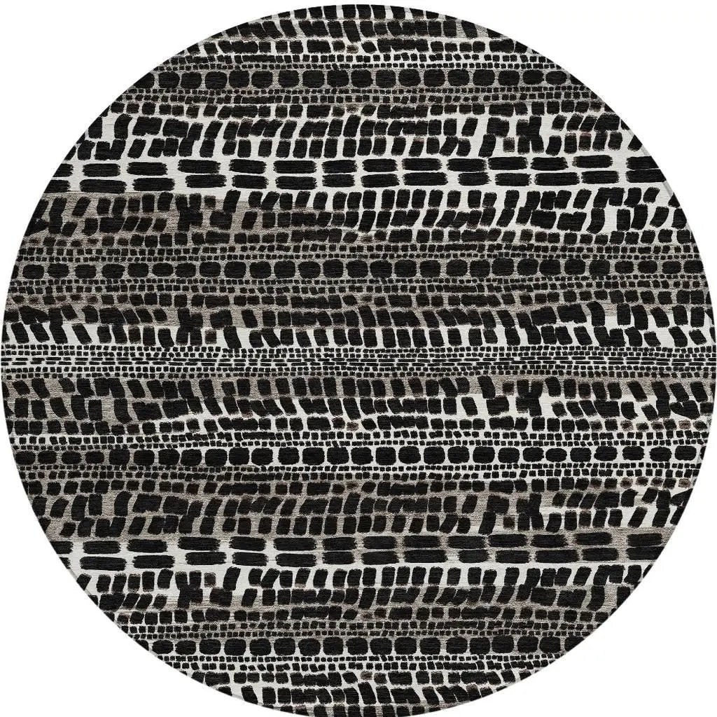 8' Black And Ivory Round Abstract Washable Indoor Outdoor Area Rug Homeroots Outdoor