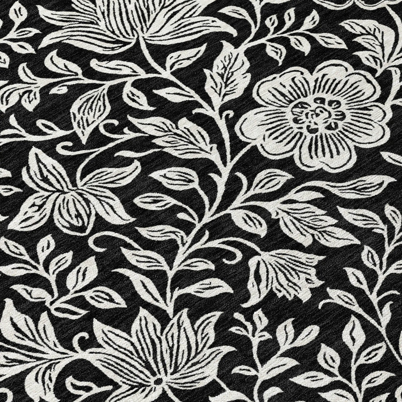 8' Black And Ivory Round Floral Washable Indoor Outdoor Area Rug Homeroots Outdoor