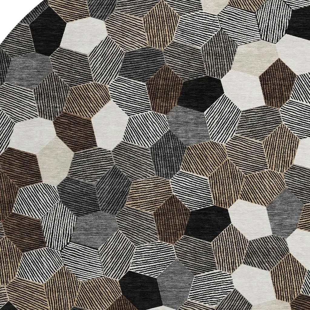 8' Black And Ivory Round Geometric Washable Indoor Outdoor Area Rug Homeroots Outdoor