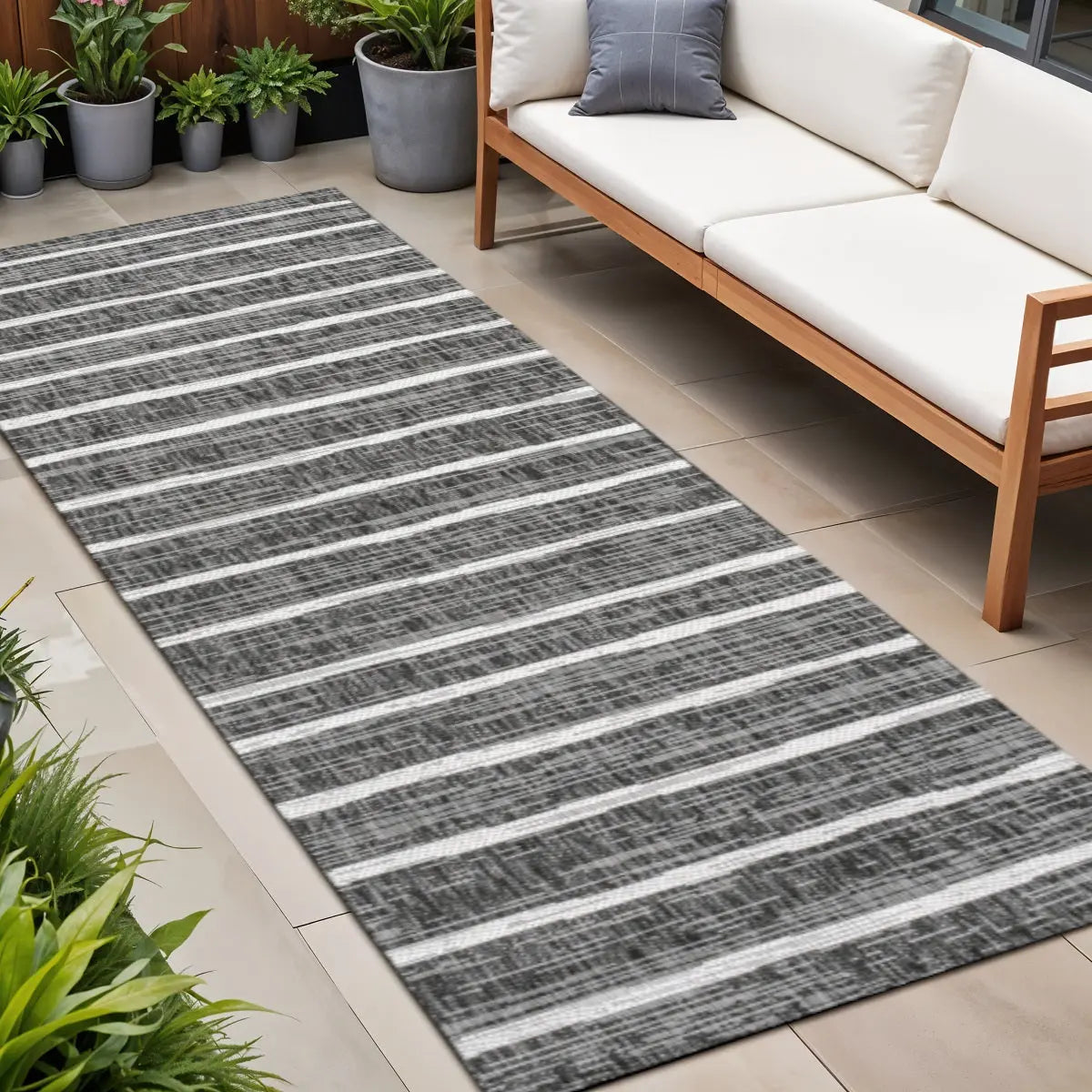 8' Black And Ivory Striped Indoor Outdoor Runner Rug Homeroots Outdoor