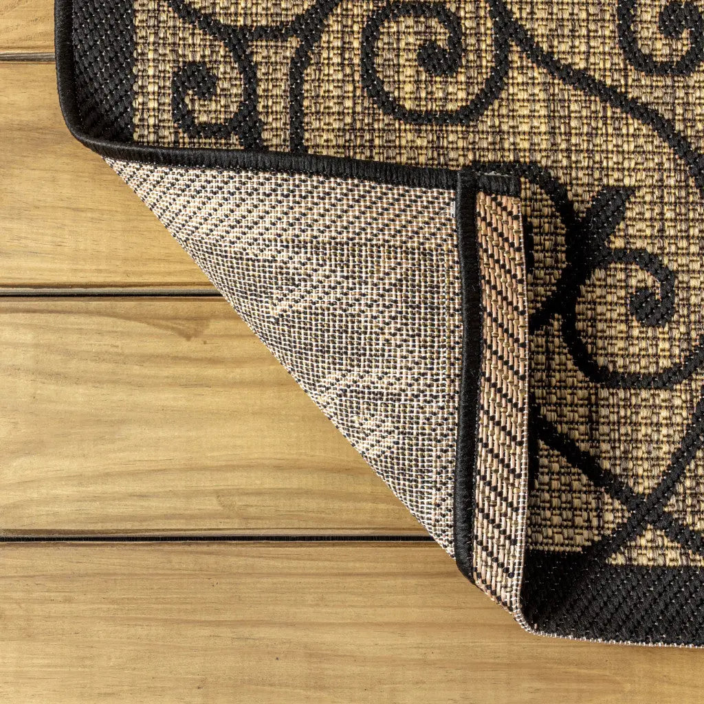 8' Black And Khaki Square Geometric Indoor Outdoor Area Rug Homeroots Outdoor