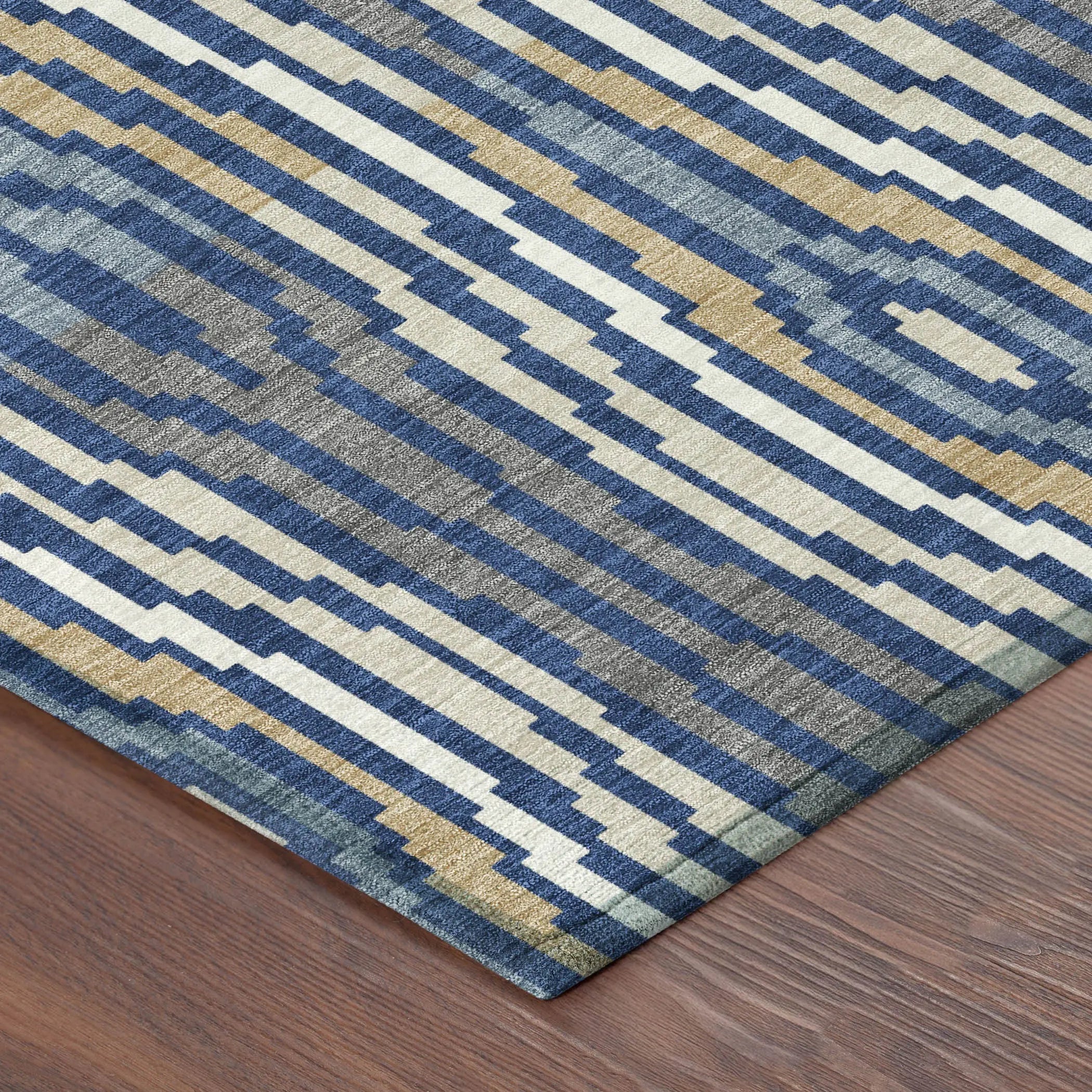 8' Blue And Denim Blue Round Abstract Washable Indoor Outdoor Area Rug Homeroots Outdoor