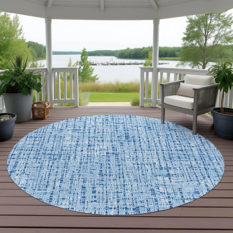 8' Blue And Denim Blue Round Abstract Washable Indoor Outdoor Area Rug Homeroots Outdoor