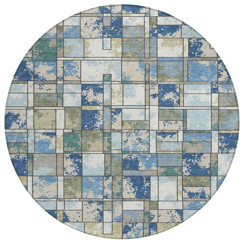8' Blue And Navy Blue Round Geometric Washable Indoor Outdoor Area Rug Homeroots Outdoor