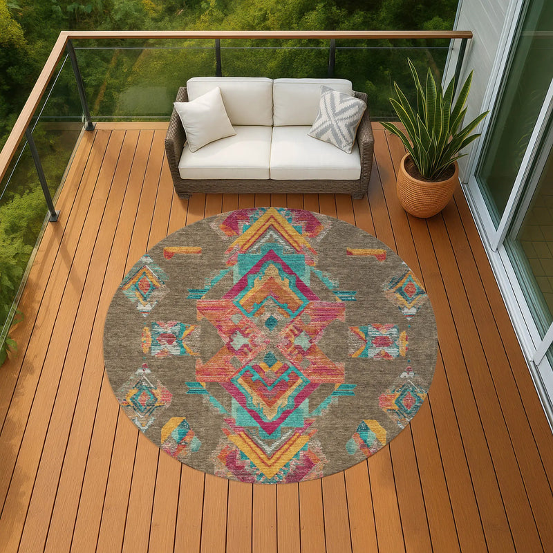 8' Brown And Ivory Round Tribal Washable Indoor Outdoor Area Rug Homeroots Outdoor