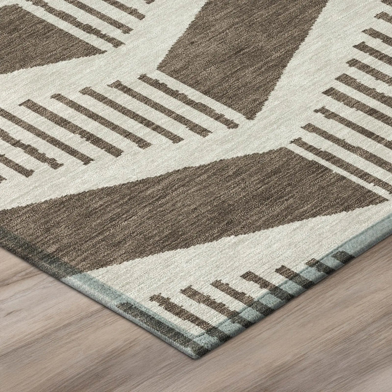 8' Coffee And Brown Round Geometric Washable Indoor Outdoor Area Rug Homeroots Outdoor