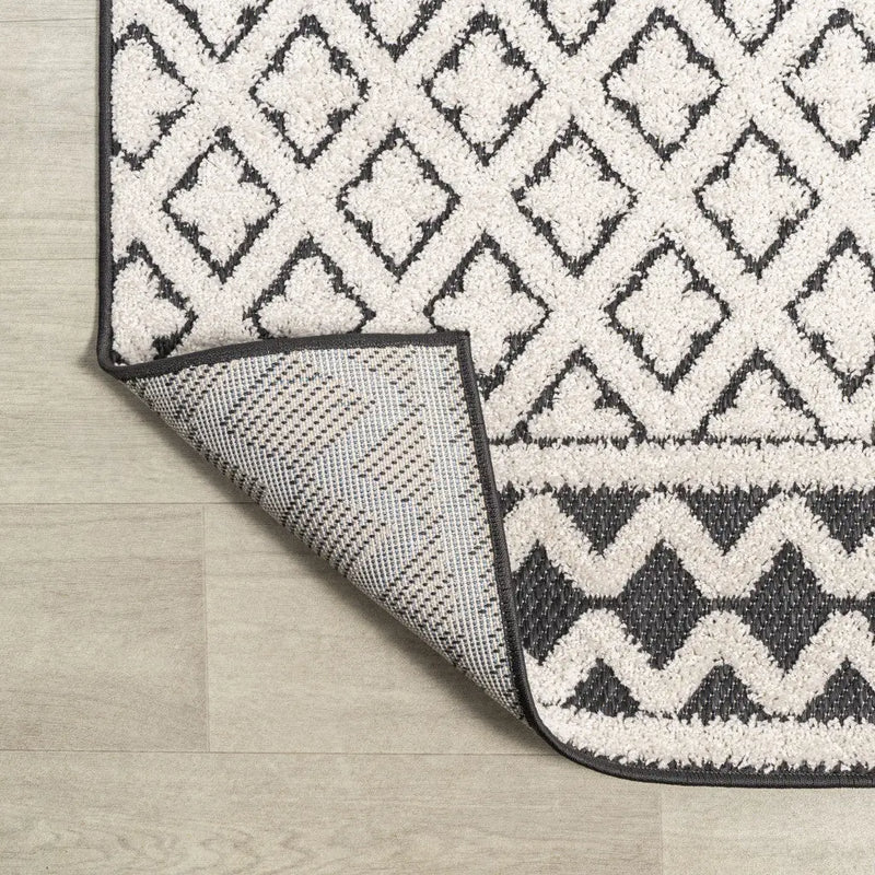 8' Cream And Black Trellis Indoor Outdoor Runner Rug - GreatEagleInc