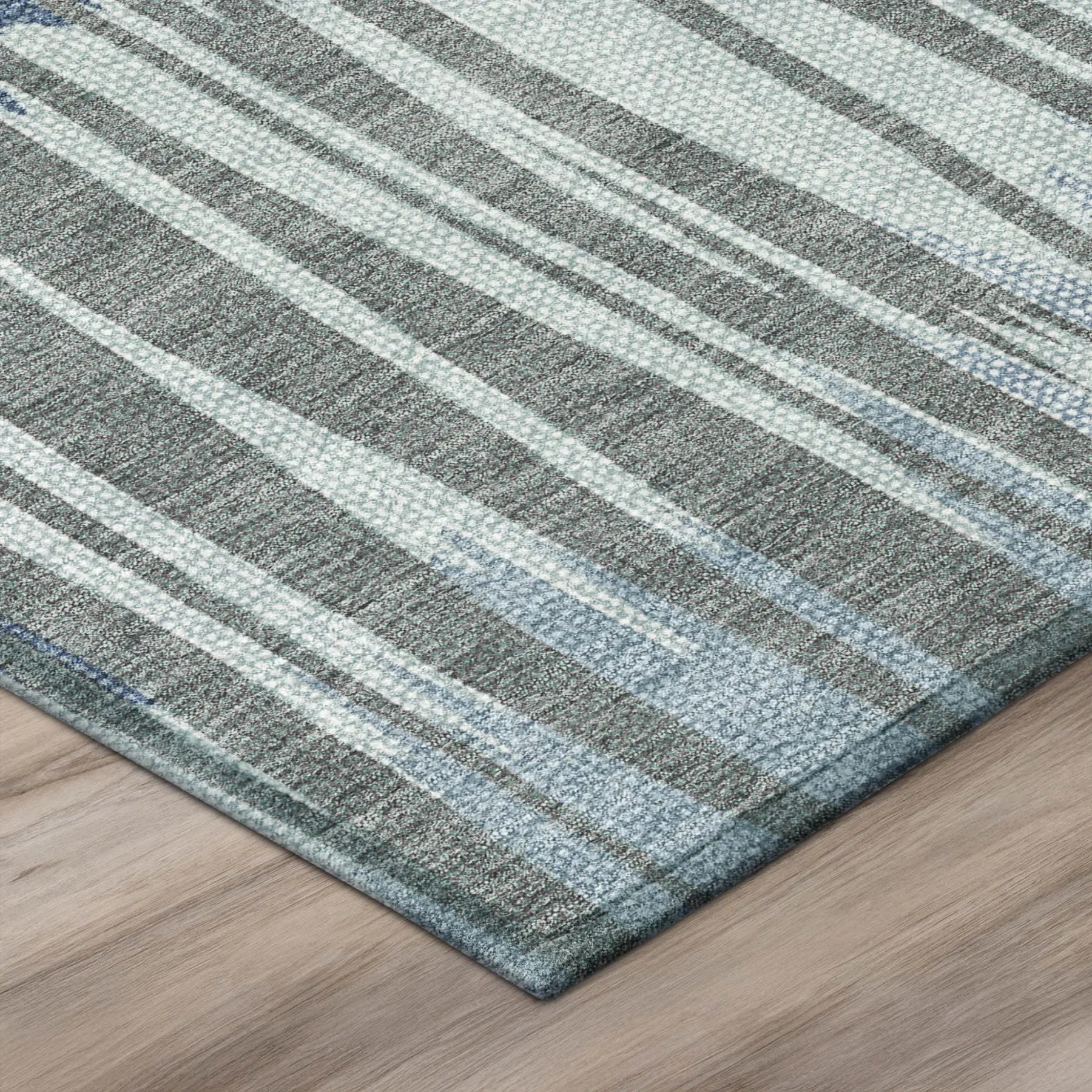 8' Denim Blue And Blue Round Striped Washable Indoor Outdoor Area Rug Homeroots Outdoor