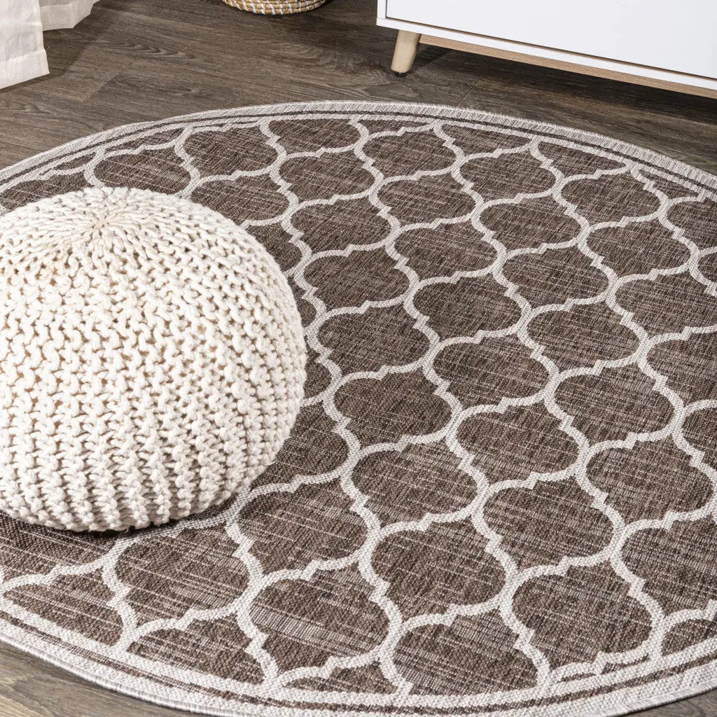 8' Espresso And Taupe Round Geometric Indoor Outdoor Area Rug - GreatEagleInc