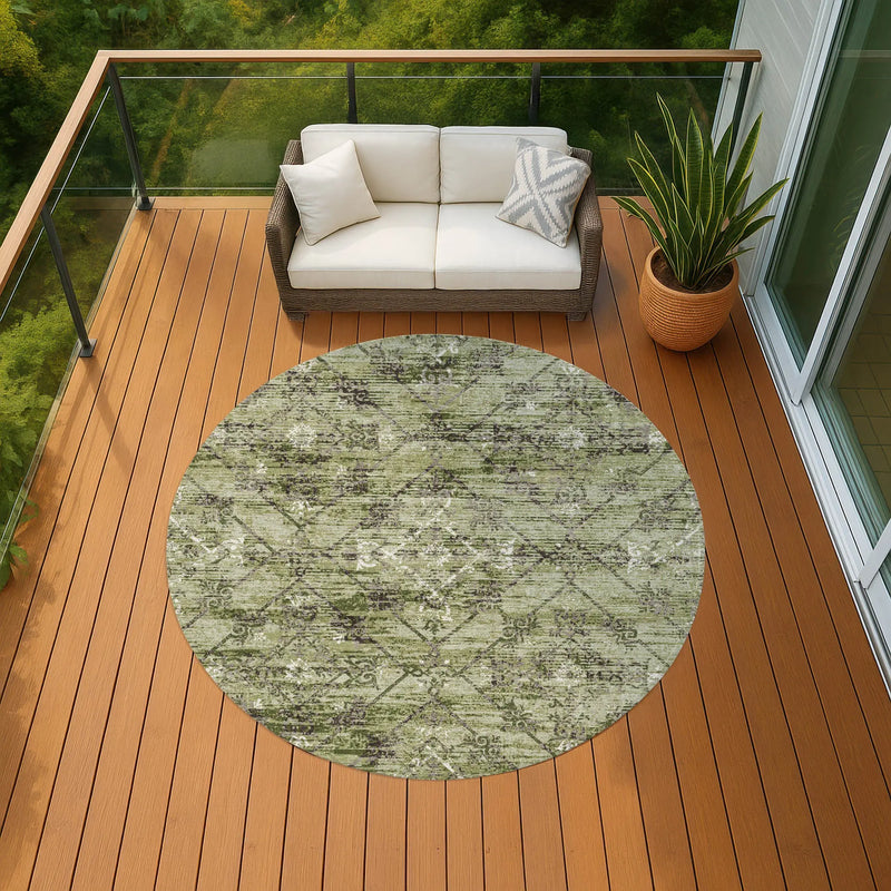 8' Fern Green And Brown Round Geometric Washable Indoor Outdoor Area Rug Homeroots Outdoor