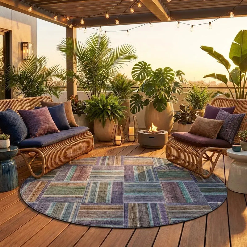 8' Fern Green And Green Round Geometric Washable Indoor Outdoor Area Rug Homeroots Outdoor