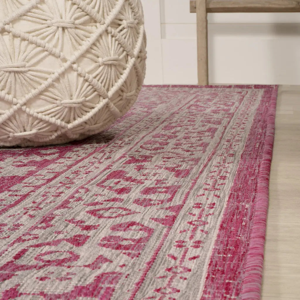 8' Fuchsia And Light Gray Medallion Indoor Outdoor Runner Rug Homeroots Outdoor