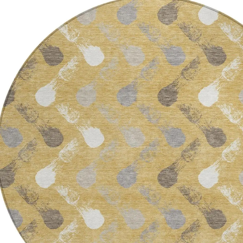 8' Gold And Beige Round Geometric Washable Indoor Outdoor Area Rug Homeroots Outdoor