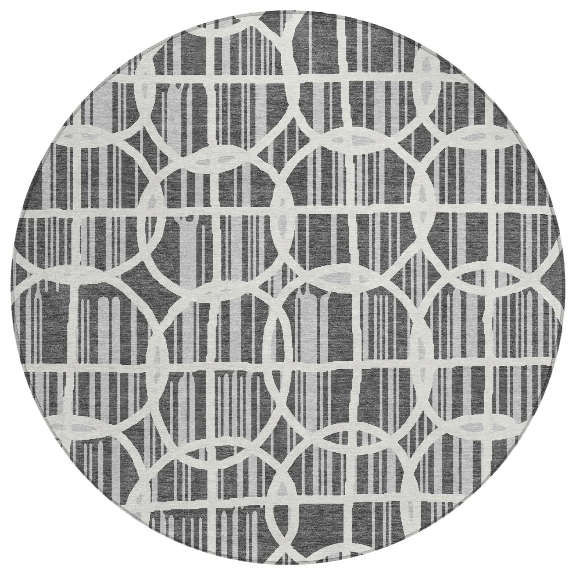 8' Graphite And Gray Round Geometric Washable Indoor Outdoor Area Rug Homeroots Outdoor