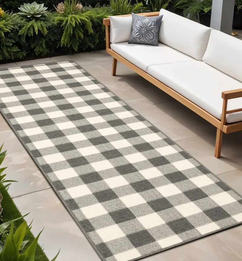 8' Gray And Ivory Indoor Outdoor Runner Rug Homeroots Outdoor