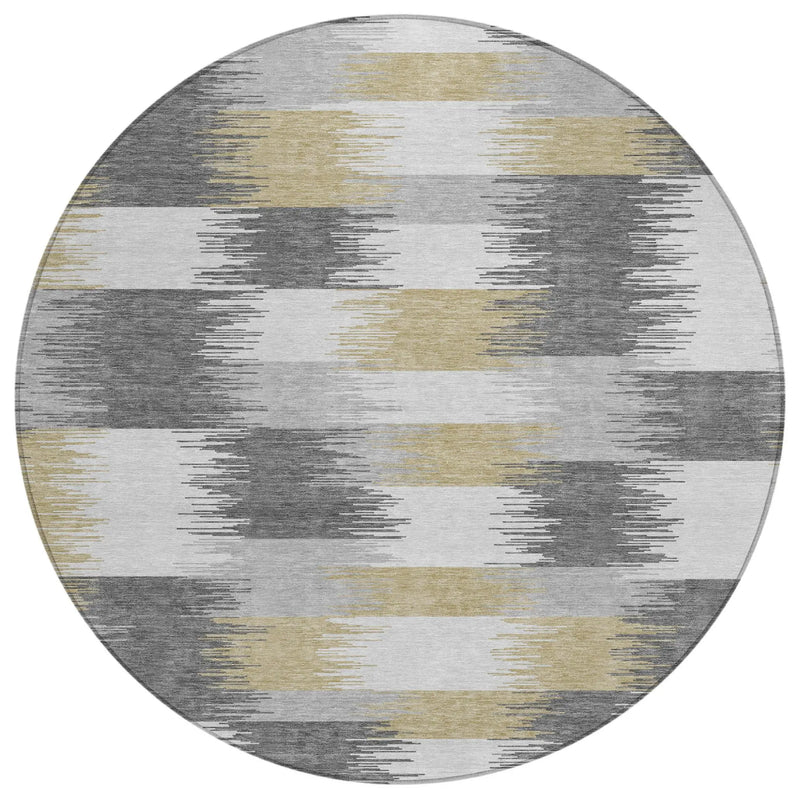 8' Gray And Silver Round Geometric Washable Indoor Outdoor Area Rug Homeroots Outdoor