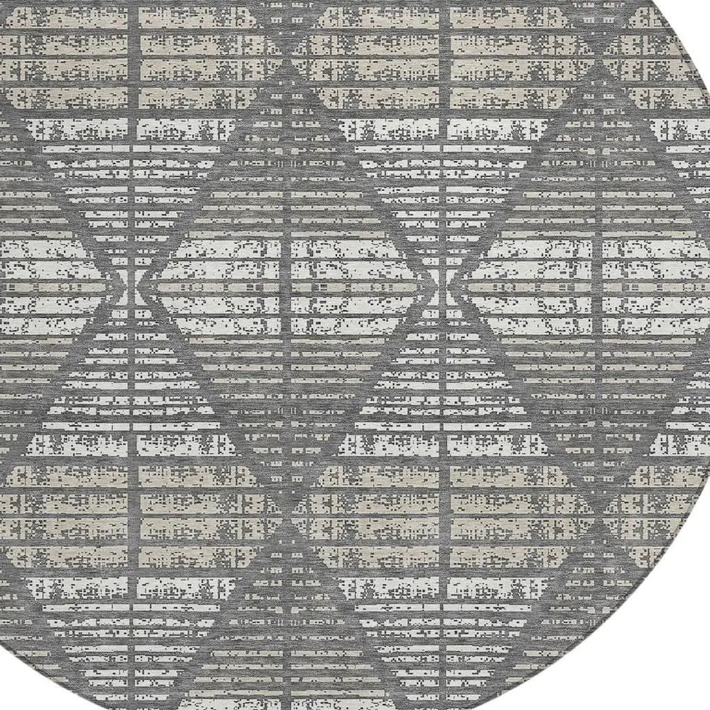 8' Gray And Taupe Round Geometric Washable Indoor Outdoor Area Rug Homeroots Outdoor