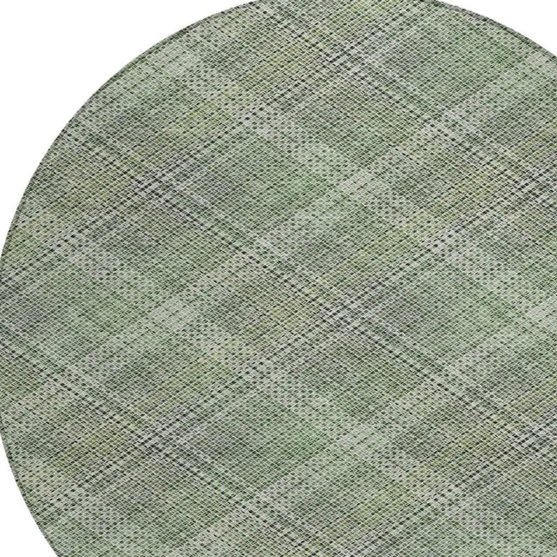 8' Green And Beige Round Plaid Washable Indoor Outdoor Area Rug Homeroots Outdoor