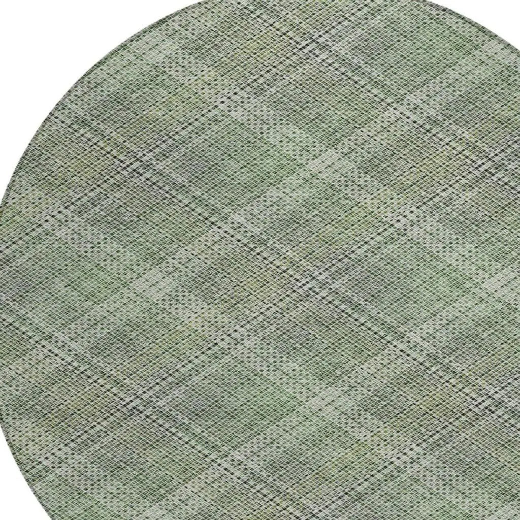 8' Green And Beige Round Plaid Washable Indoor Outdoor Area Rug Homeroots Outdoor