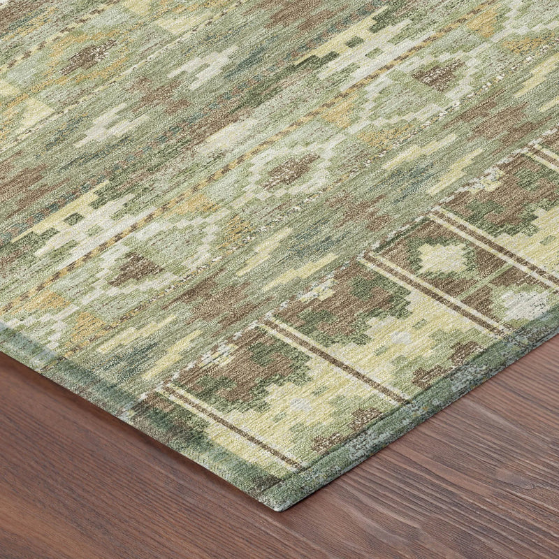 8' Green And Brown Round Geometric Washable Indoor Outdoor Area Rug Homeroots Outdoor