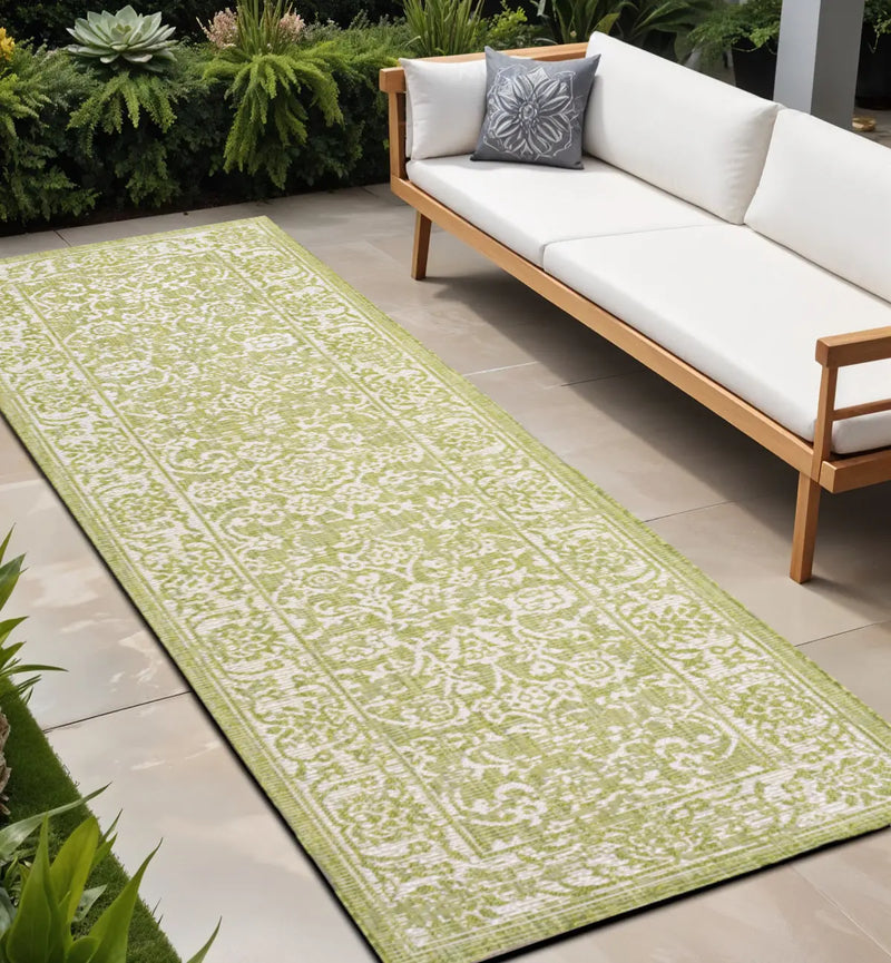8' Green And Cream Medallion Indoor Outdoor Runner Rug Homeroots Outdoor