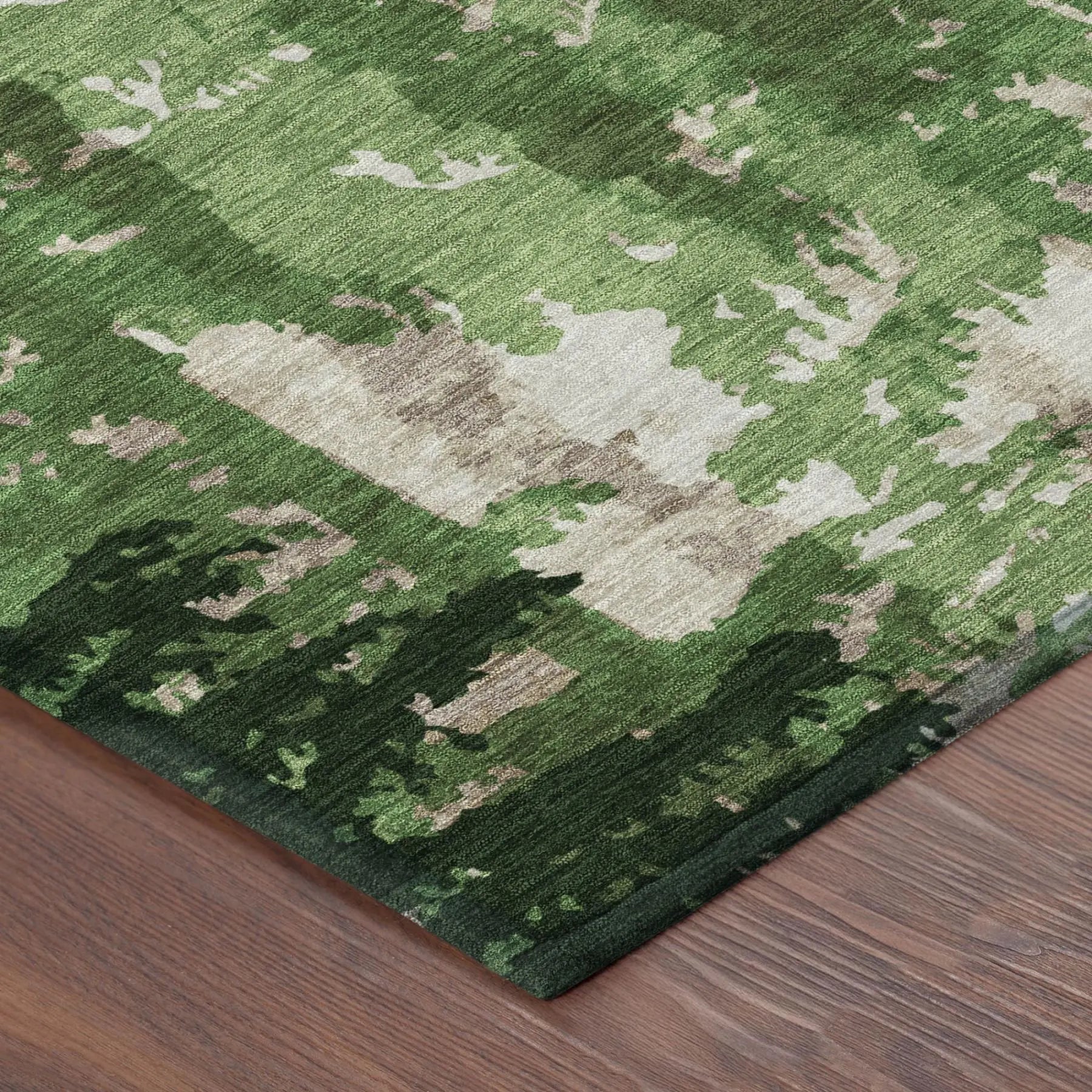 8' Green And Emerald Round Floral Washable Indoor Outdoor Area Rug Homeroots Outdoor