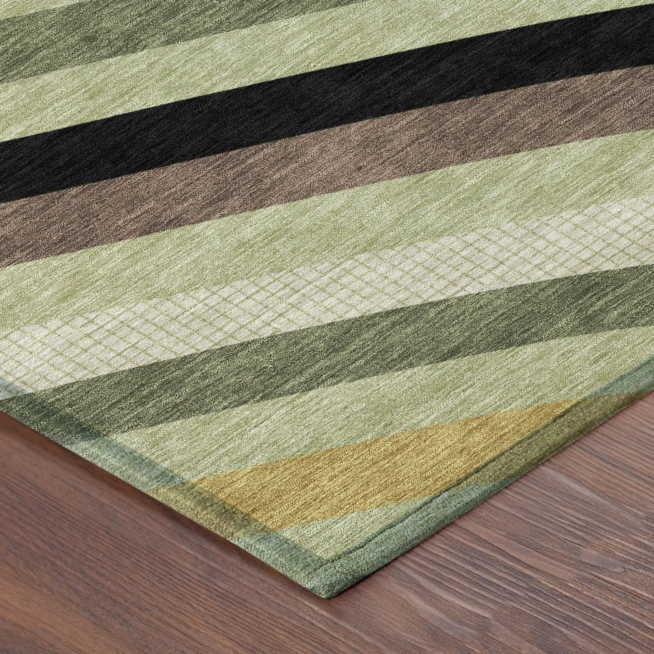 8' Green And Olive Green Round Abstract Washable Indoor Outdoor Area Rug Homeroots Outdoor