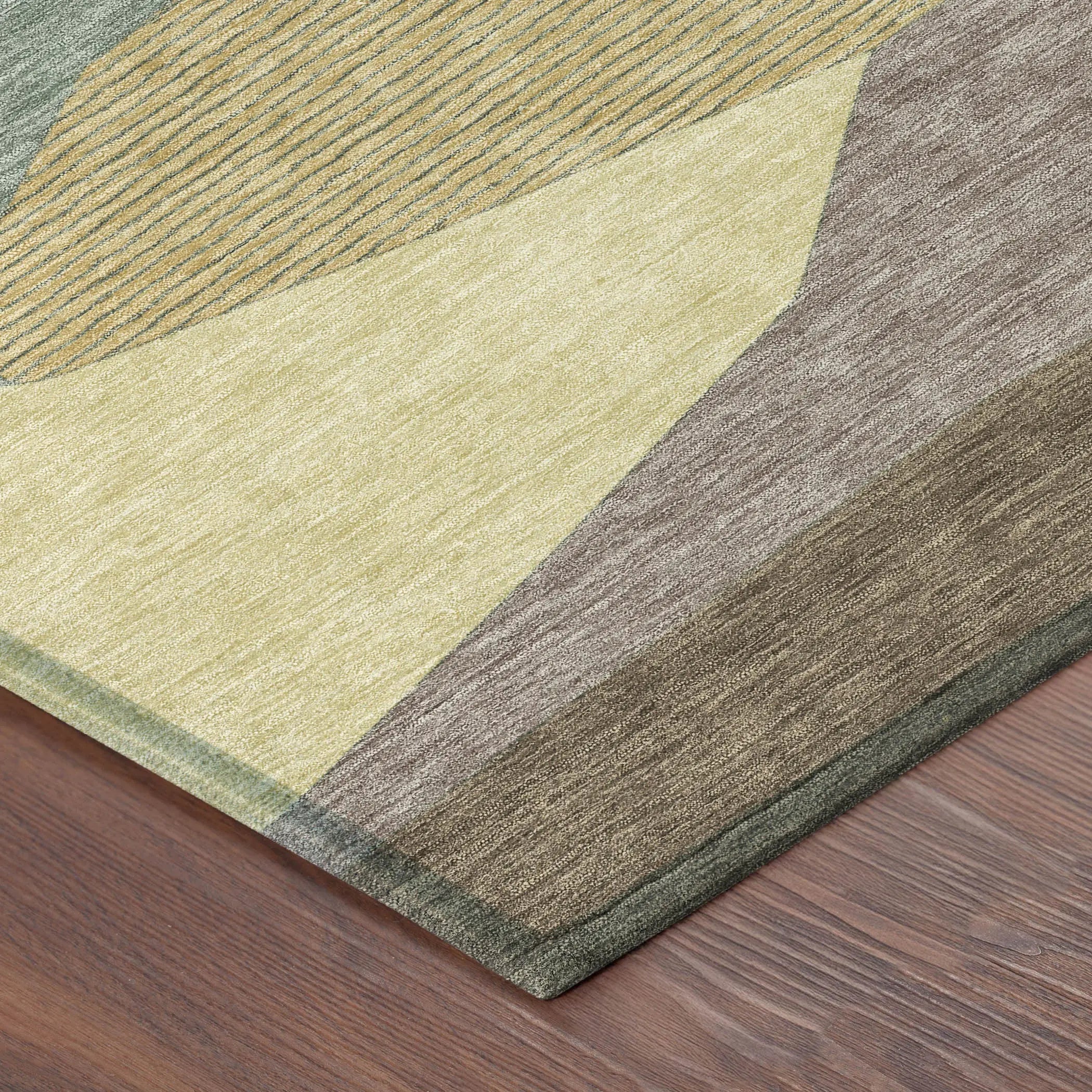 8' Green And Taupe Round Geometric Washable Indoor Outdoor Area Rug Homeroots Outdoor