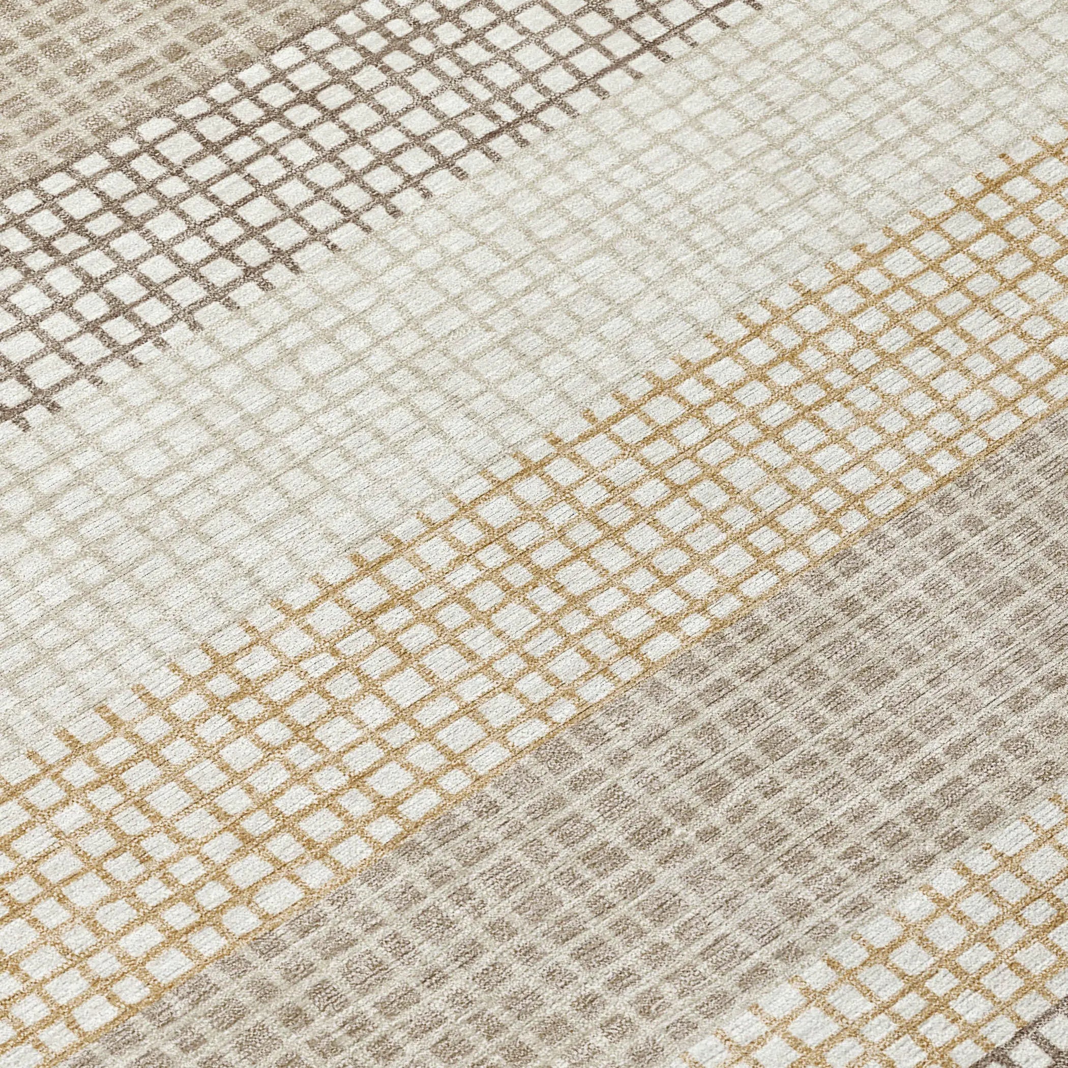8' Ivory And Beige Round Striped Washable Indoor Outdoor Area Rug Homeroots Outdoor