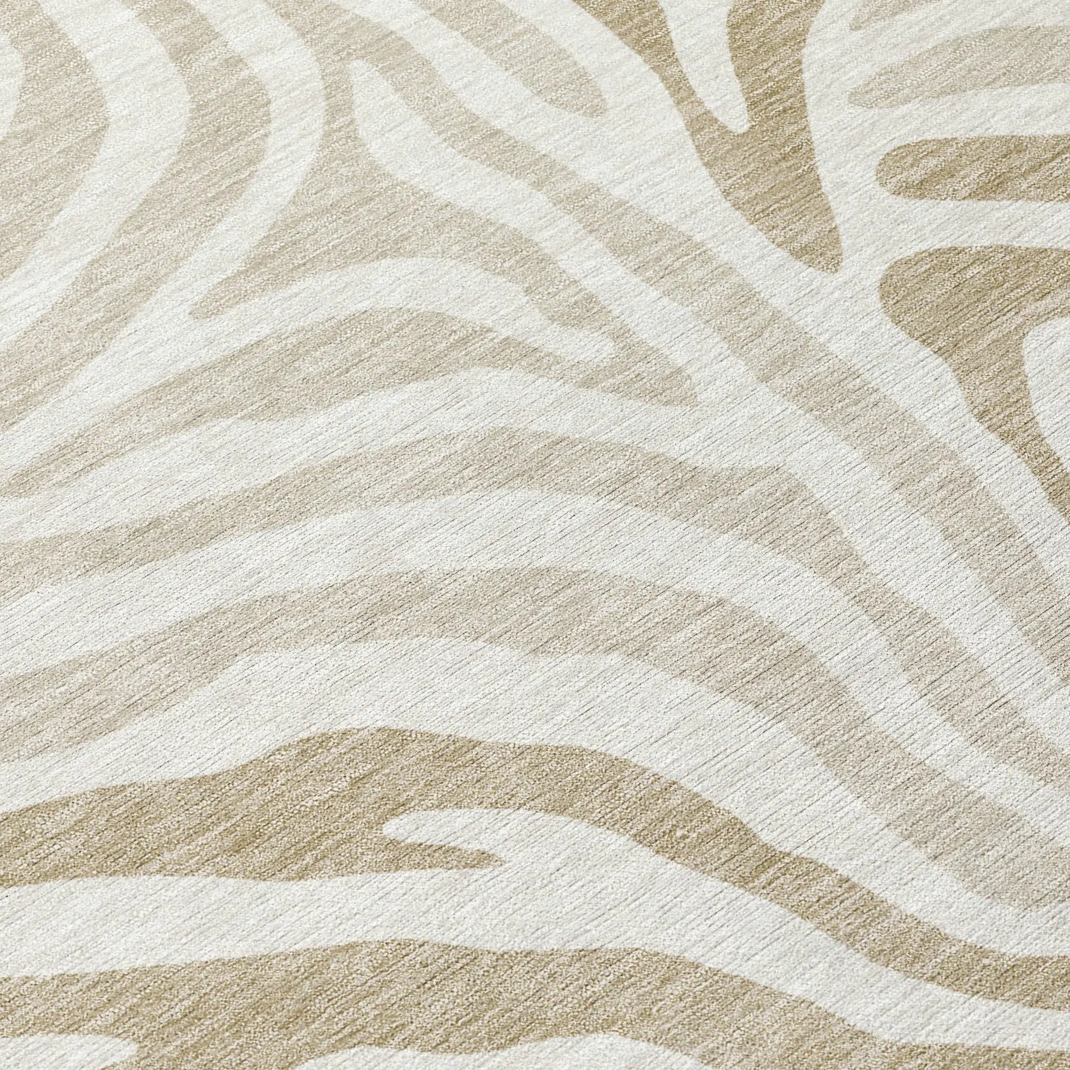 8' Ivory And Beige Round Zebra Print Washable Indoor Outdoor Area Rug Homeroots Outdoor