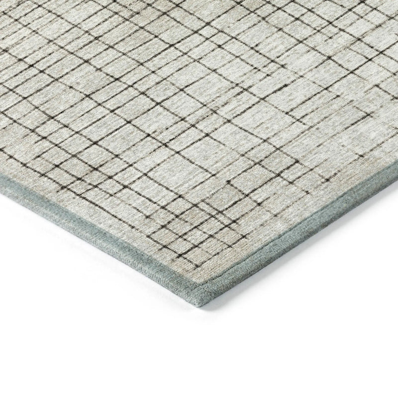 8' Ivory And Black Round Geometric Washable Indoor Outdoor Area Rug Homeroots Outdoor