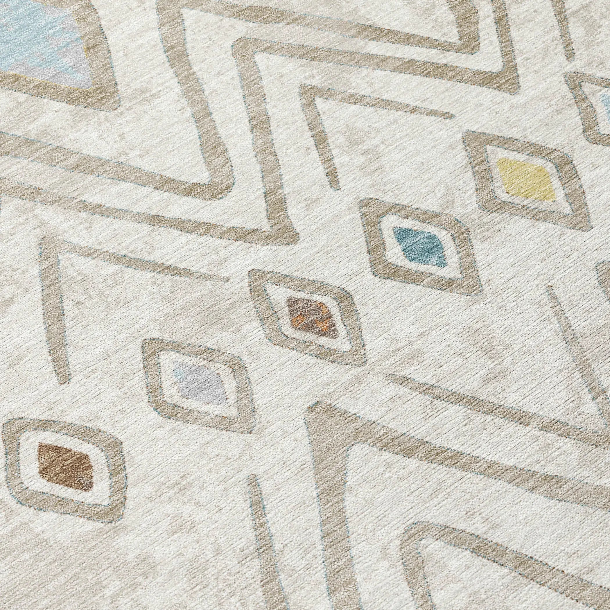 8' Ivory And Brown Round Geometric Washable Indoor Outdoor Area Rug Homeroots Outdoor