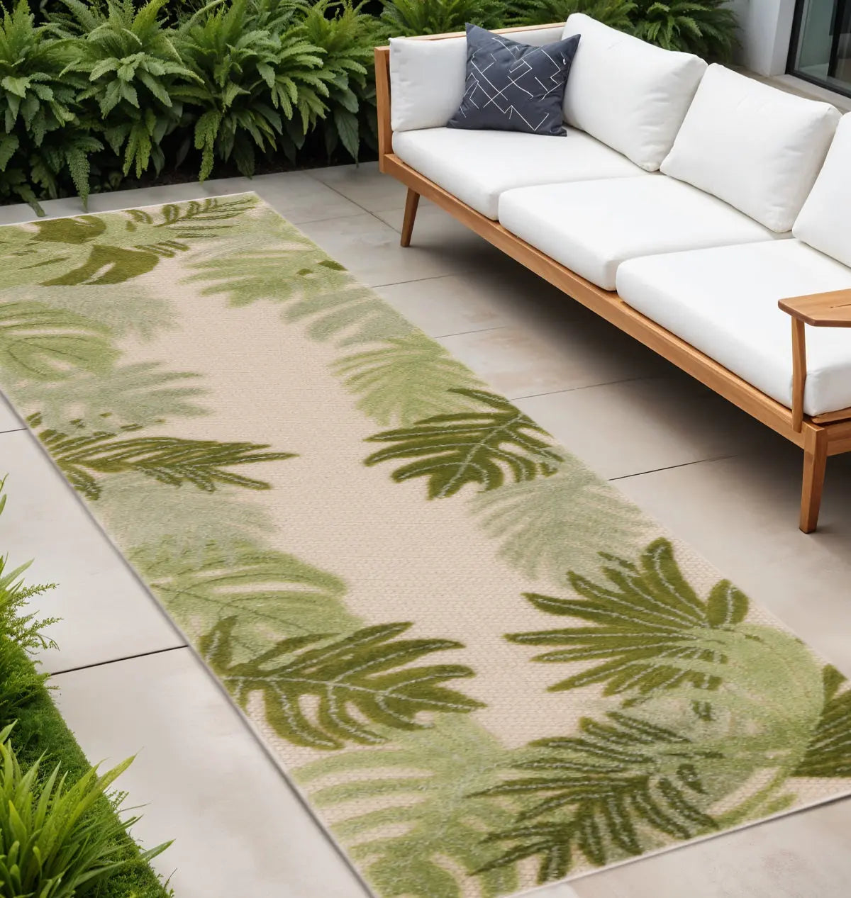 8' Ivory And Green Palm Leaf Indoor Outdoor Runner Rug Homeroots Outdoor