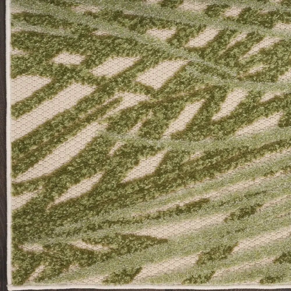 8' Ivory And Green Palm Leaf Indoor Outdoor Runner Rug Homeroots Outdoor