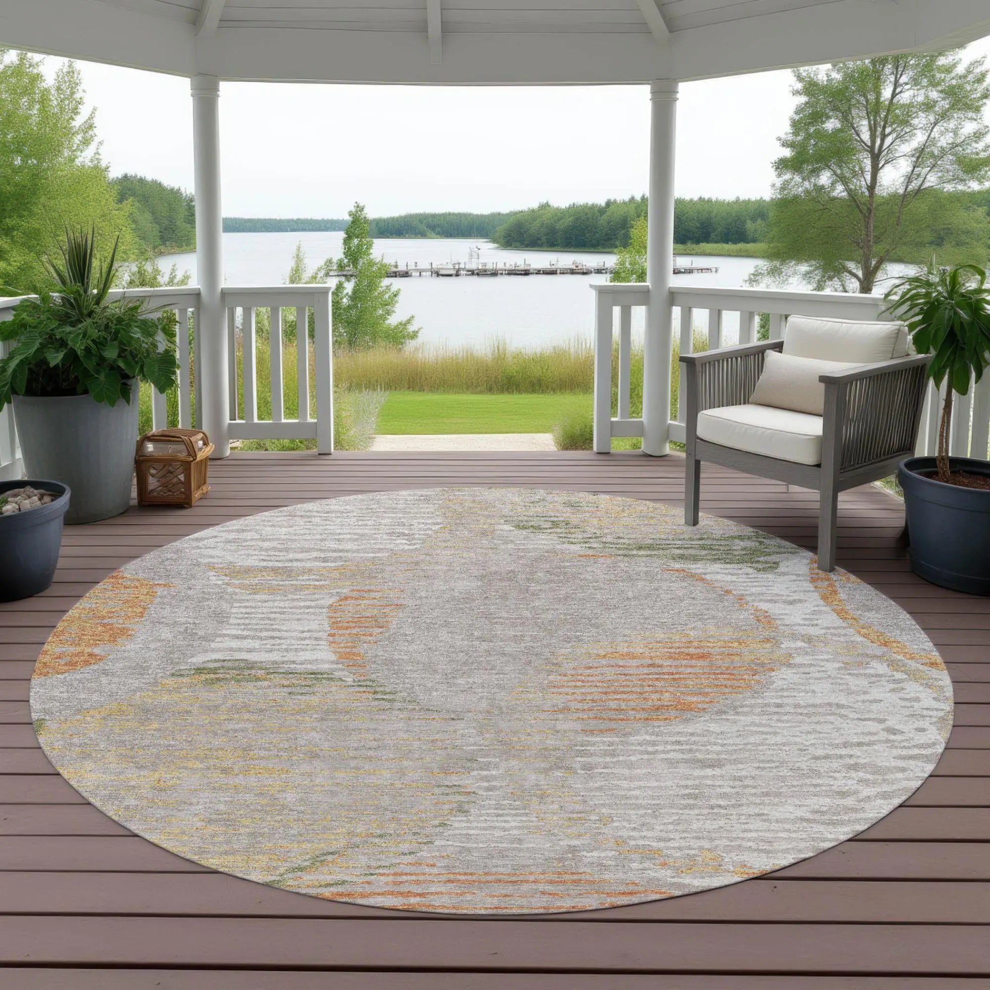 8' Ivory And Pewter Round Geometric Washable Indoor Outdoor Area Rug Homeroots Outdoor