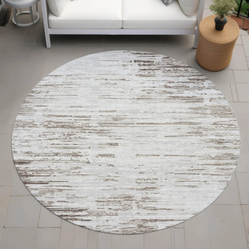 8' Ivory And Silver Round Abstract Washable Indoor Outdoor Area Rug Homeroots Outdoor