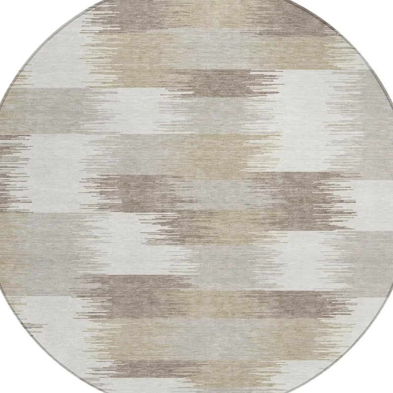 8' Ivory And Silver Round Geometric Washable Indoor Outdoor Area Rug Homeroots Outdoor