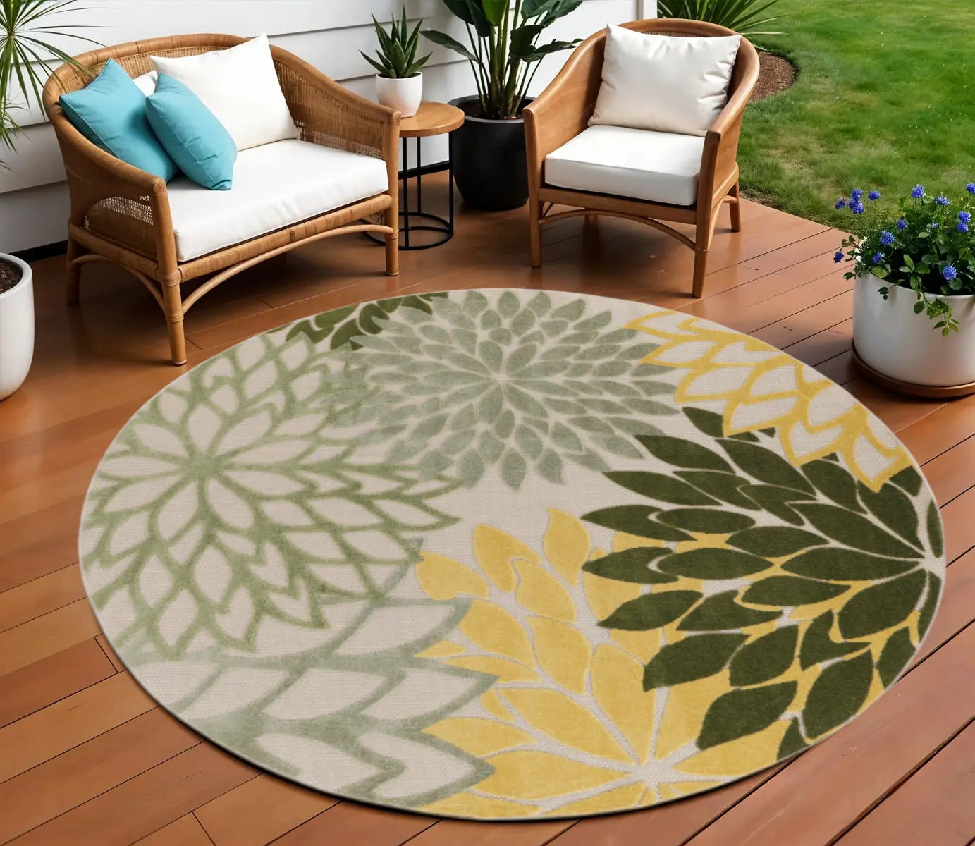 8' Ivory Green And Yellow Round Floral Indoor Outdoor Area Rug Homeroots Outdoor