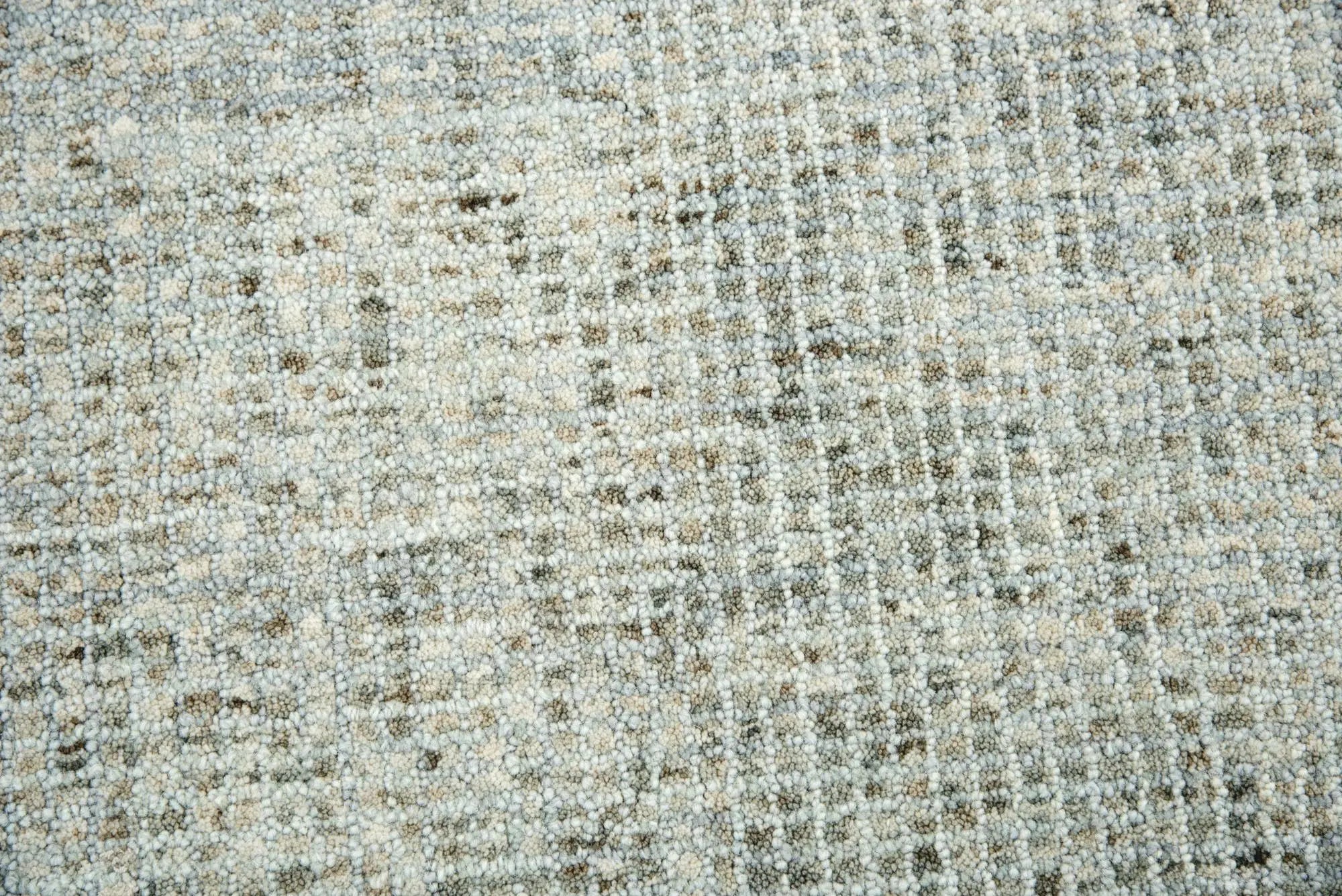 8' Light Gray And Beige Wool Hand Tufted Area Rug Homeroots Home Decor