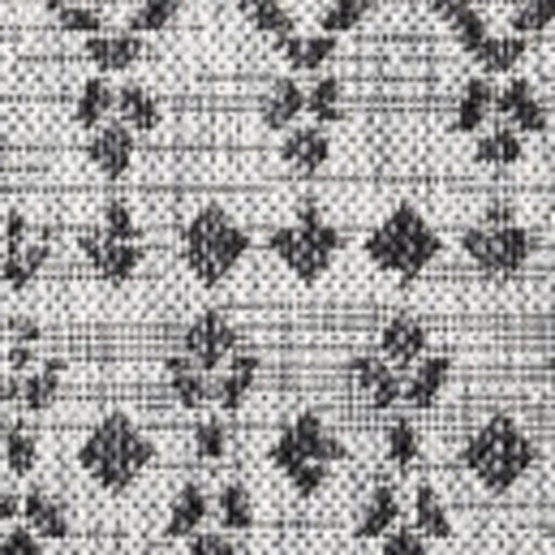 8' Light Gray And Black Square Trellis Indoor Outdoor Area Rug - GreatEagleInc