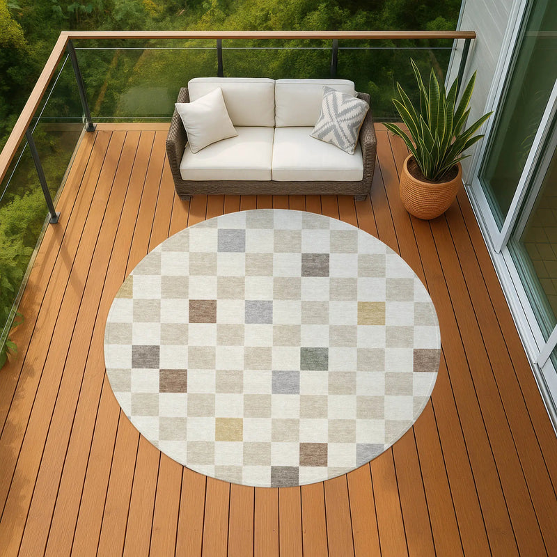 8' Linen And Black Round Geometric Washable Indoor Outdoor Area Rug Homeroots Outdoor