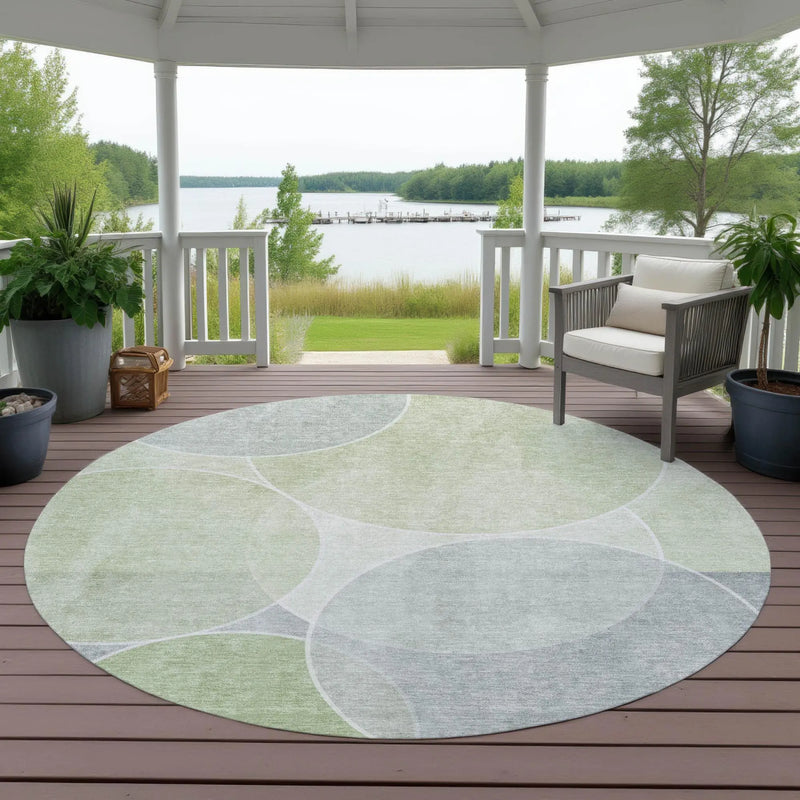 8' Mint Green And Green Round Geometric Washable Indoor Outdoor Area Rug Homeroots Outdoor