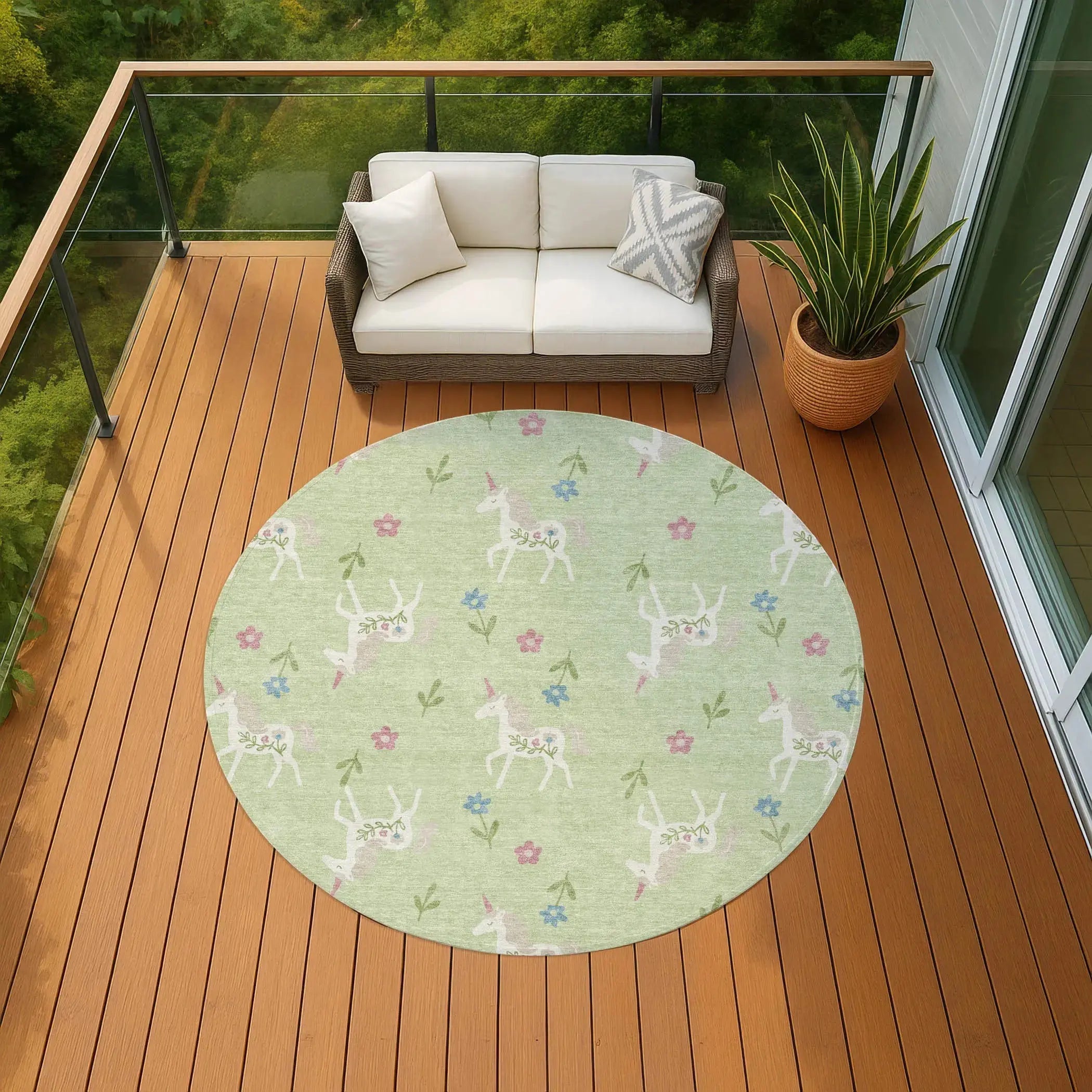 8' Mint Green And Ivory Round Floral Washable Indoor Outdoor Area Rug Homeroots Outdoor