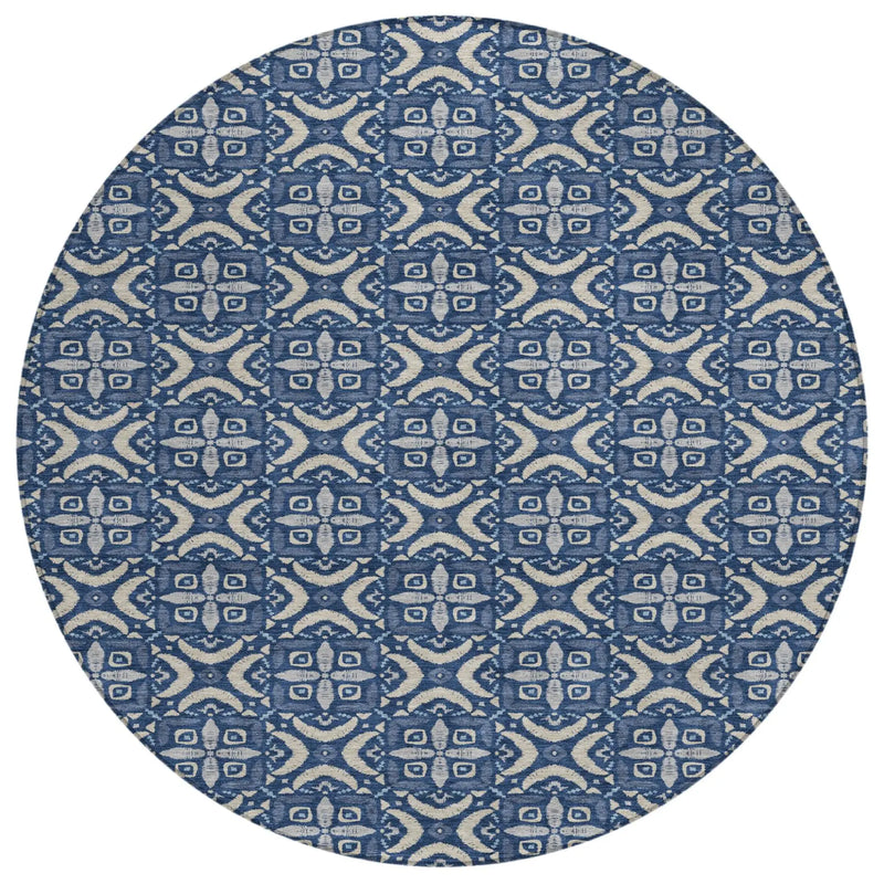 8' Navy Blue And Blue Round Geometric Washable Indoor Outdoor Area Rug Homeroots Outdoor