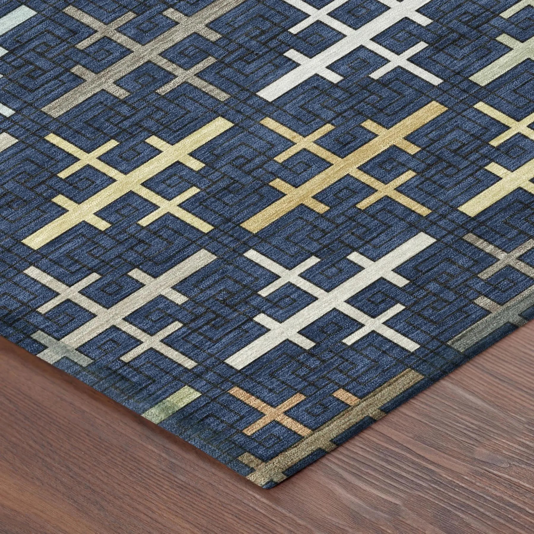 8' Navy Blue And Blue Round Geometric Washable Indoor Outdoor Area Rug Homeroots Outdoor