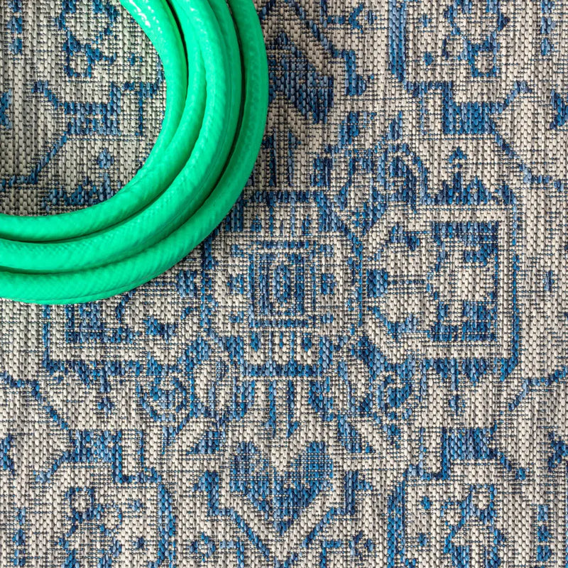 8' Navy Blue And Gray Square Medallion Indoor Outdoor Area Rug Homeroots Outdoor